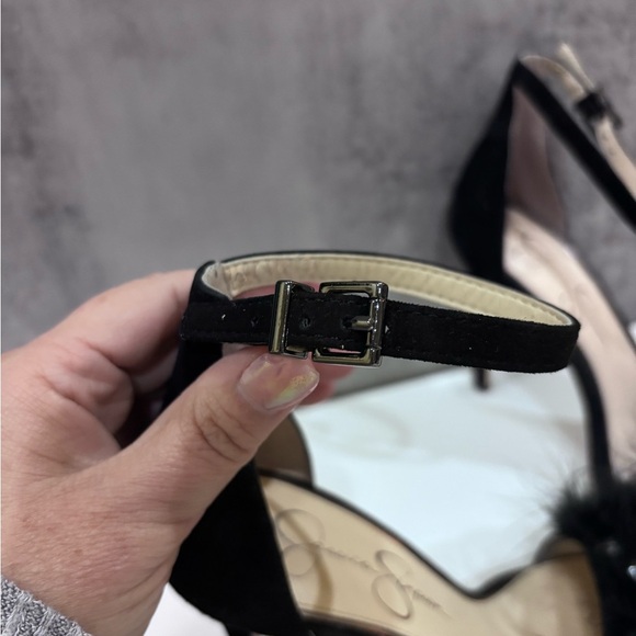Jessica Simpson Black Feather Pearl Rhinestone Stiletto High Heels Size 7.5 - Picture 6 of 11